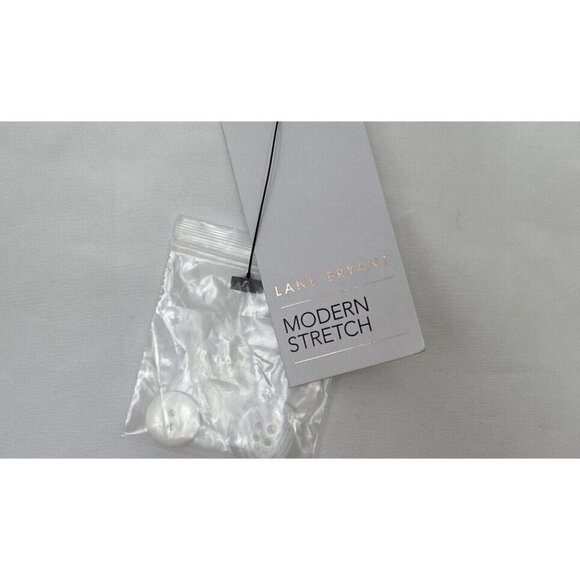 LANE BRYANT WHITE PEDAL PUSHER Capri Pants Women 22 High Rise Modern Stretch NEW - Picture 2 of 5